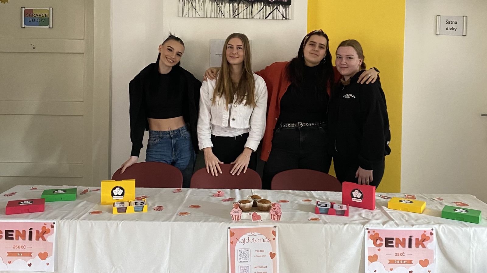 Co nesmí chybět správnému studentovi na Valentýna? Naše společenská hra!